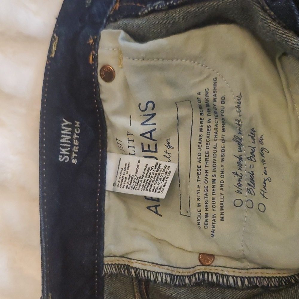 American Eagle Jeans - Picture 6 of 6